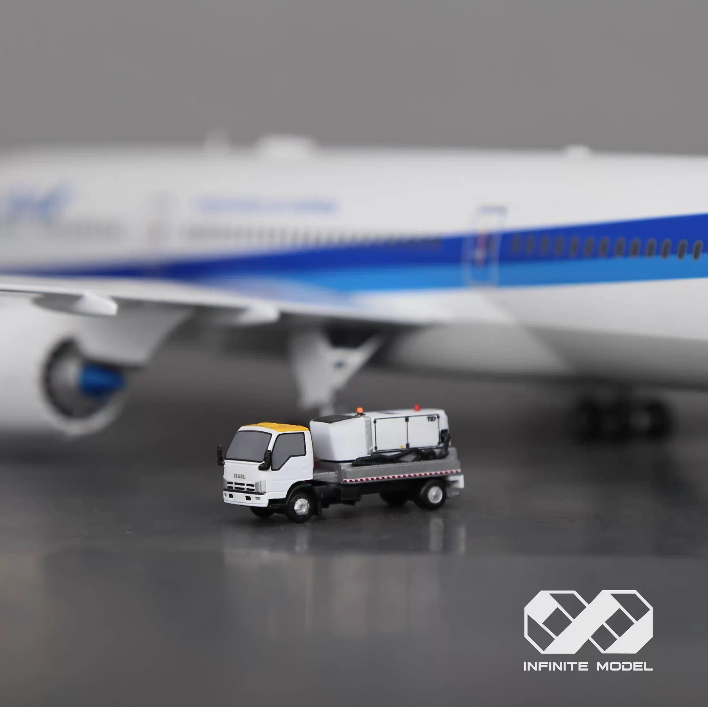 

Scale 1:200 Airport ASU-409 ground power truck Finished 3D Printed Aviation Model