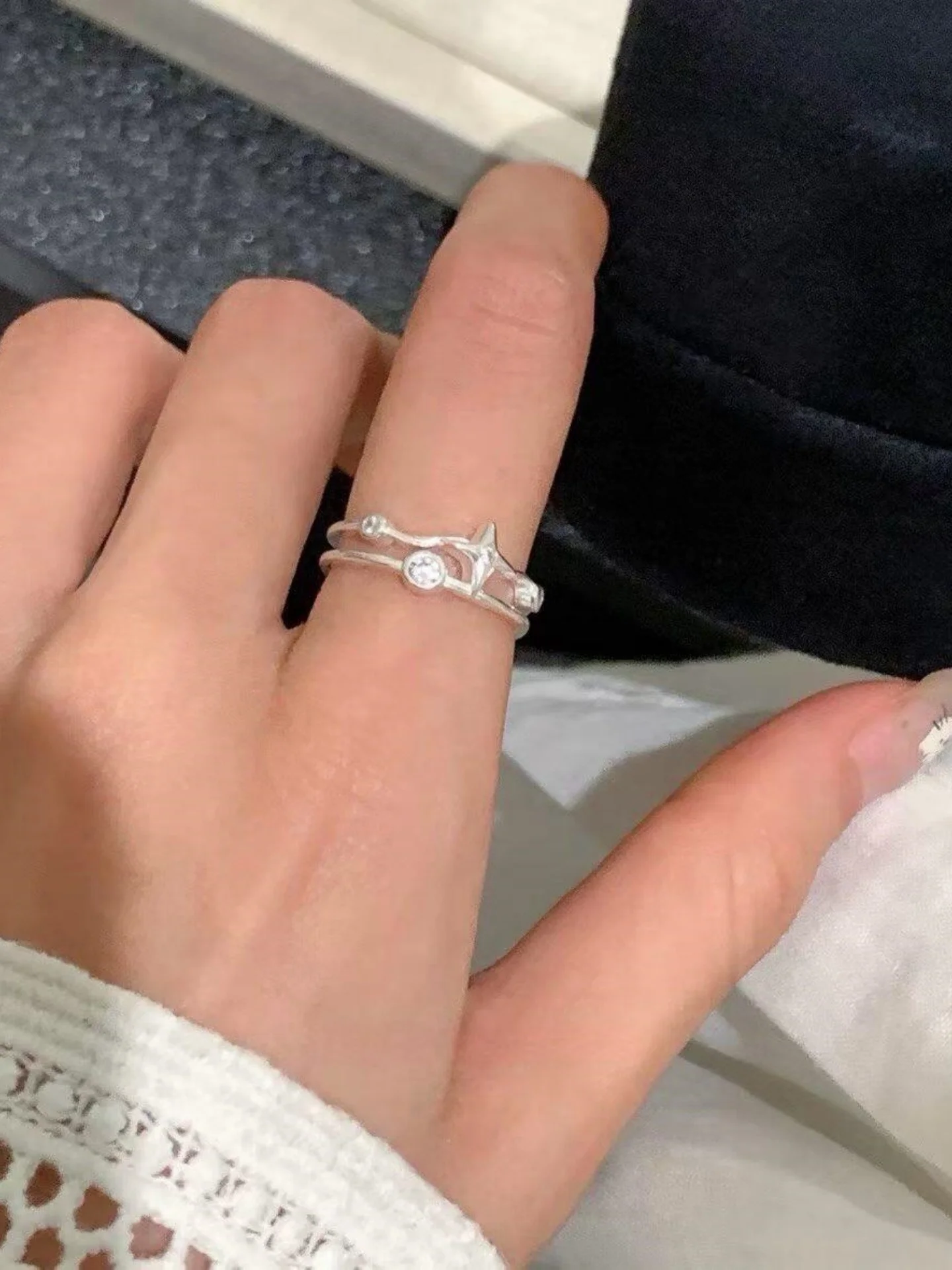 gulaya-double-layer-starburst-ring-minimalist-design-elegant-open-ring-fashionable-korean-style-jewelry-for-women