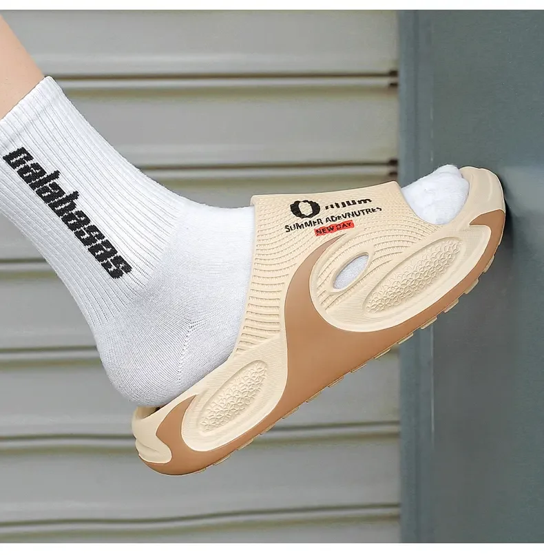 Sommer-Outdoor-Bekleidung für Damen und Herren: Dickbesohlte, geruchsabweisende und rutschfeste Herren-Slipper, Zweifach-Tragbare Strand-Sandalen und -Slipper – Detail 19