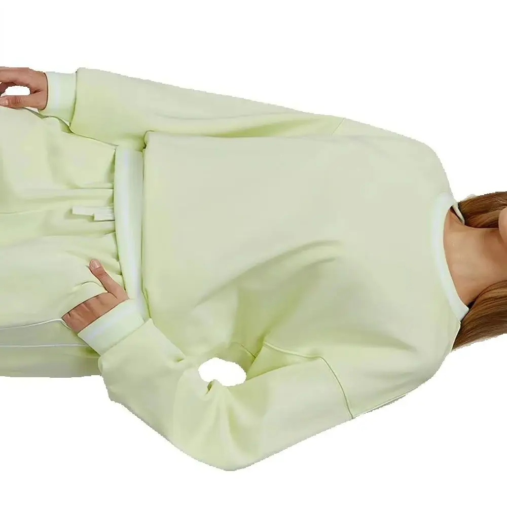 

2025New Color Blocking Hoodie for Women Long Sleeved Loose Round Neck Top Fashionable Hoodie Outdoor Casual Running Sports Top