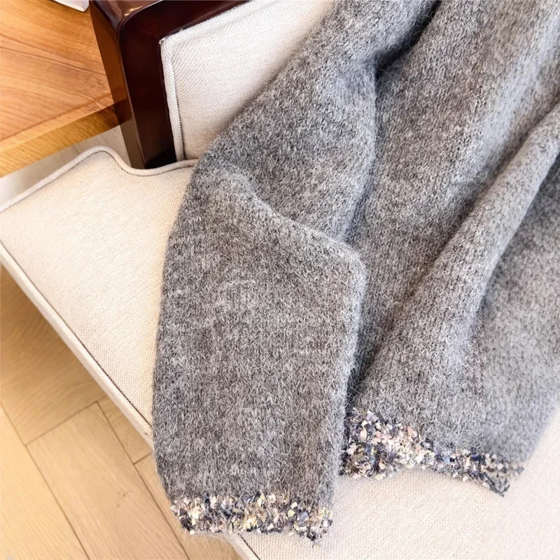 سترة نسائية كورية غير رسمية موديل 2025 برقبة دائرية سترة محبوكة مقسمة صلبة بلوفر أنيق عتيق للمكتب