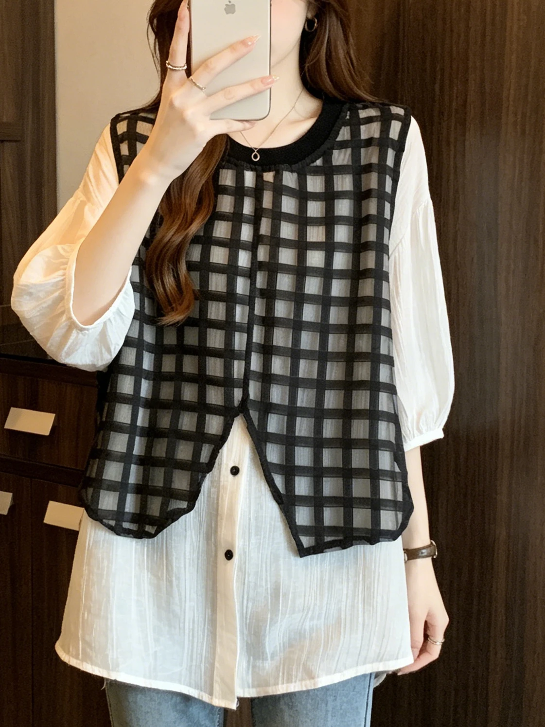 

plus Size Women's Shirt Korean Style Summer 2026 Checkered Patchwork Thin Fashionable Fake Two-Piece Top Breathable Skin-Frie...