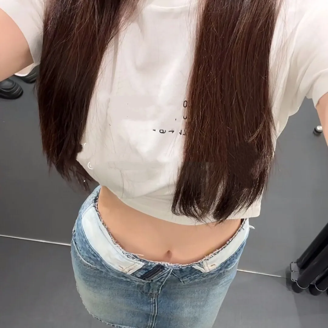2026 Early Autumn New Retro Washed Distressed Blue Raw Hem Denim Skirt Women Turn-up Cuff A-Line Mini Skirts