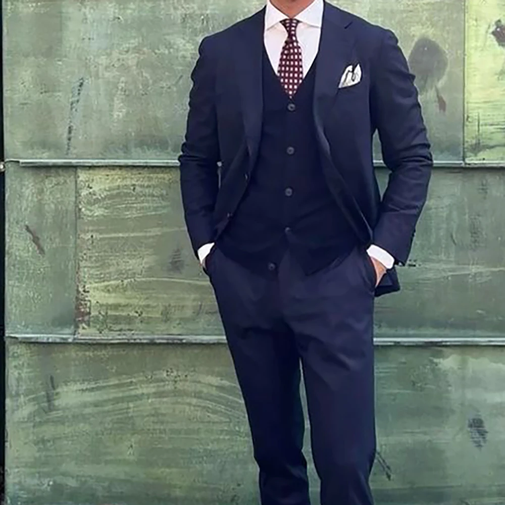 

Fashion Navy Blue Suits Mens Business Blazer Peak Lapel Wedding Groom Tuxedo 3 Piece Jacket Vest Pants Slim Fit Costume Homme
