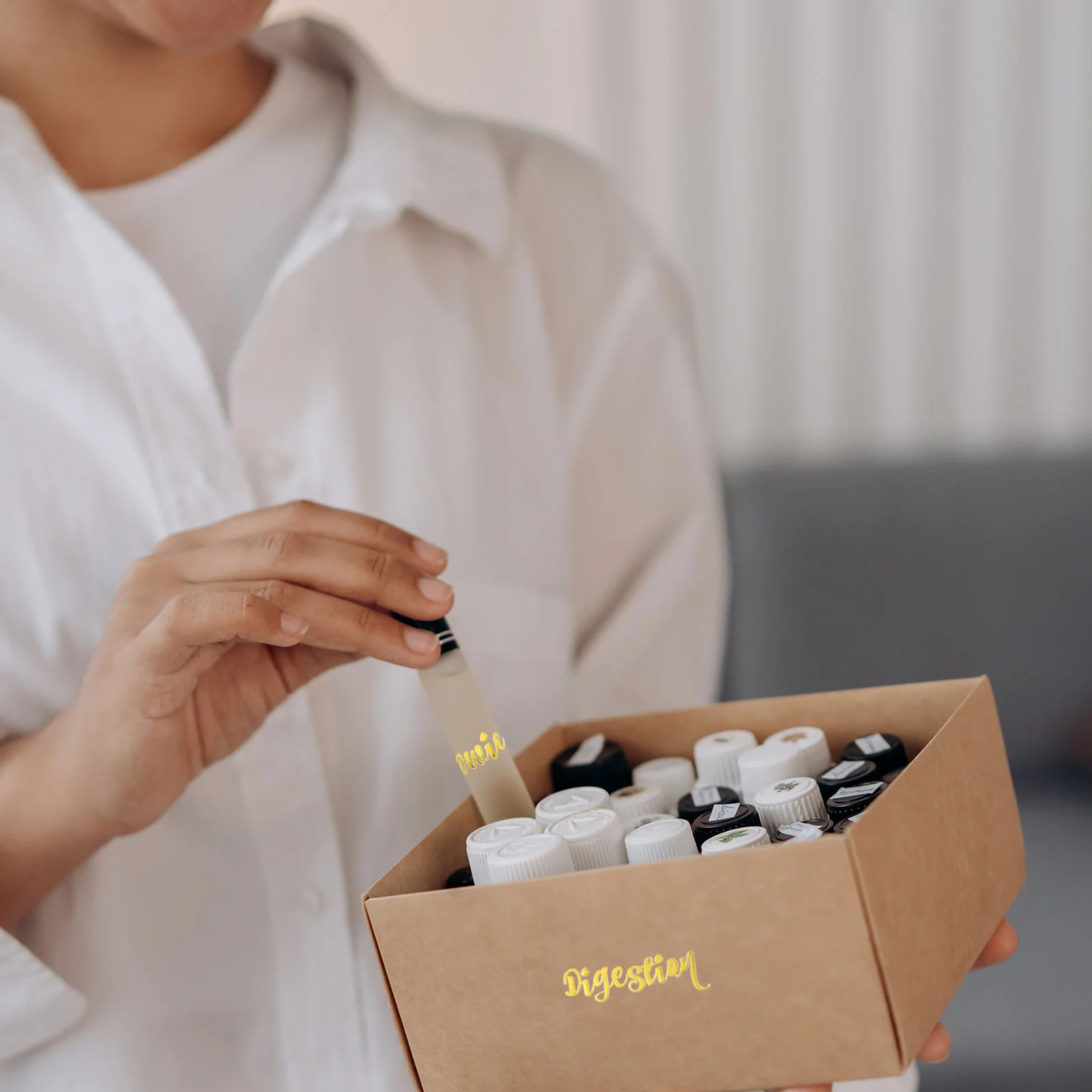 Labels Sticker by Letter Essential Oil Bottle Stickers Decal Perfume Decals Golden Pvc