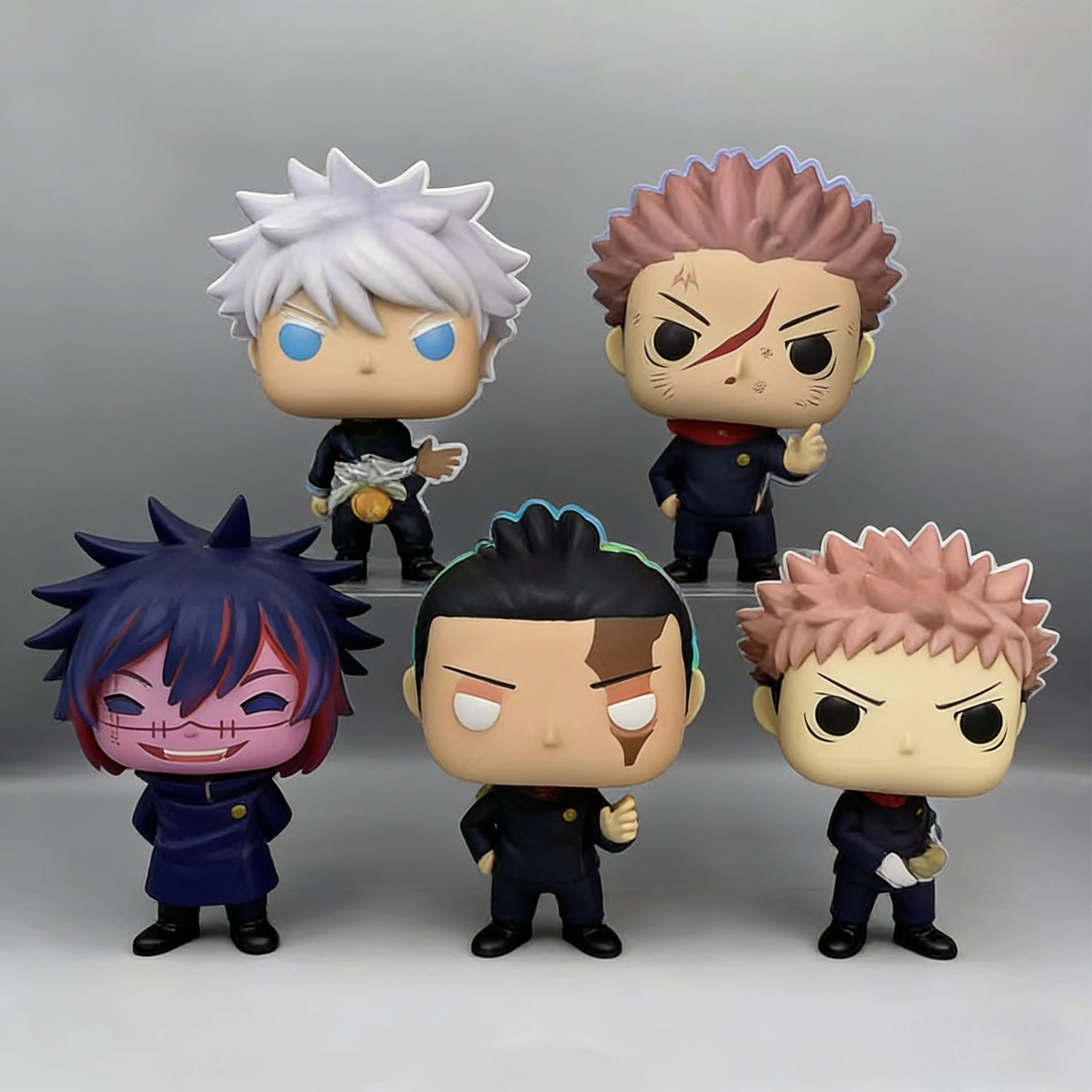 

Коллекционные фигурки японских персонажей из «Дзюдзюцу Кайсен»: Мегуми Фушигуро, Махито, Сатору Годжо, Юдзи Итадори. Модели для подарка на день рождения.