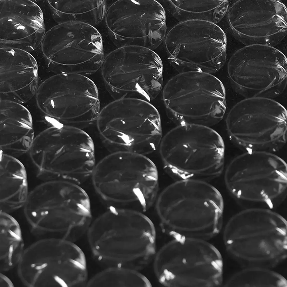 reusable-thick-bubble-film-roll-shockproof-packing-material-for-fragile-items-bubble-cushioning-film-for-express-packaging