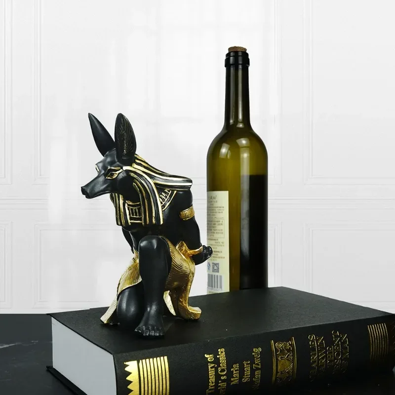 

18cm Abstract originality Dog God Red Wine Rack Ornamental Creative Sculpture Wine Rack Barware Decor Craft Accessories Supplies