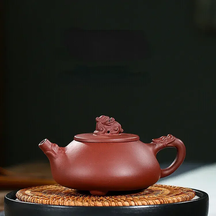 China Yixing Zisha Pottery Purple Clay Handmade 270cc Dragon Grain Teapot