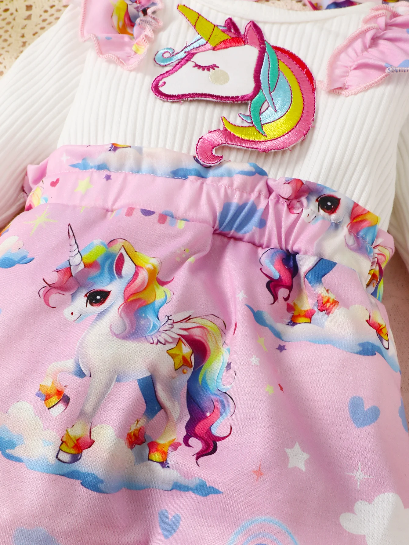 Newborn Bodysuit Pit stripe Long sleeved Cartoon unicorn print Autumn Bodysuit+Headband Suitable for Baby Girls Aged 0-18 Months