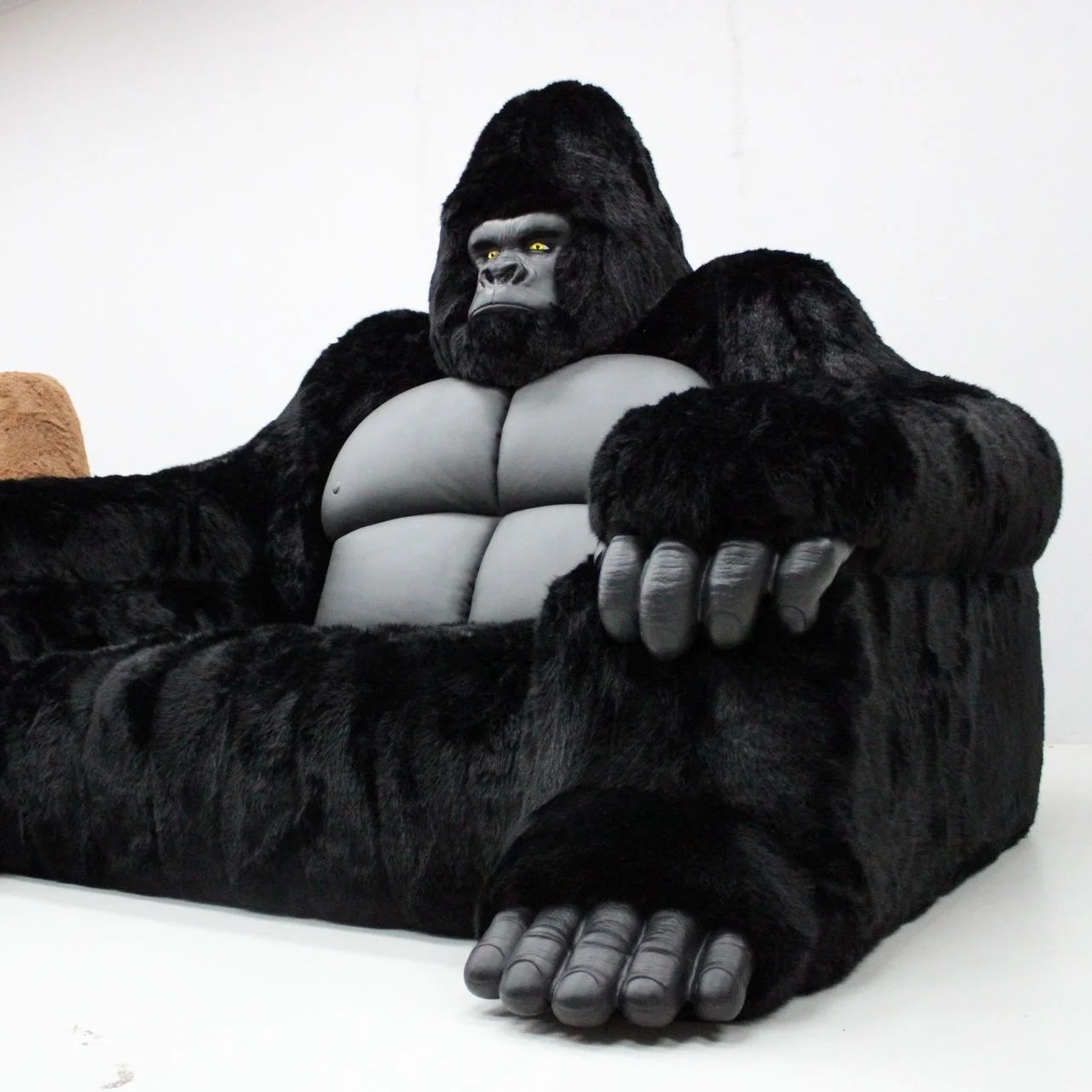  Fashionable Look  Sofa king Kong Gorilla Cuddly fabric Sofa Chair Living Room Gorilla Shaped Sofa Couch