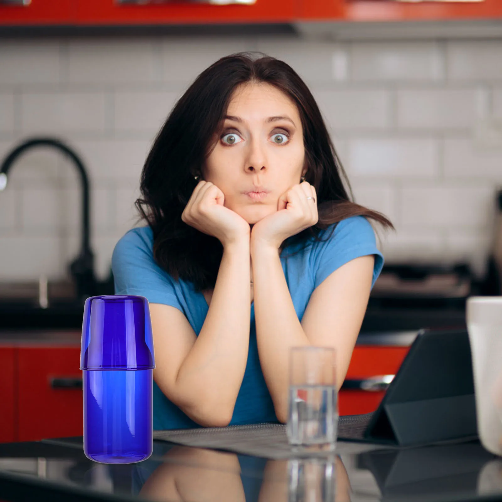 

1 комплект стеклянной чашки и бутылки для воды, боросиликатный кувшин для холодных напитков для домашнего офиса, отеля, синяя стеклянная чашка