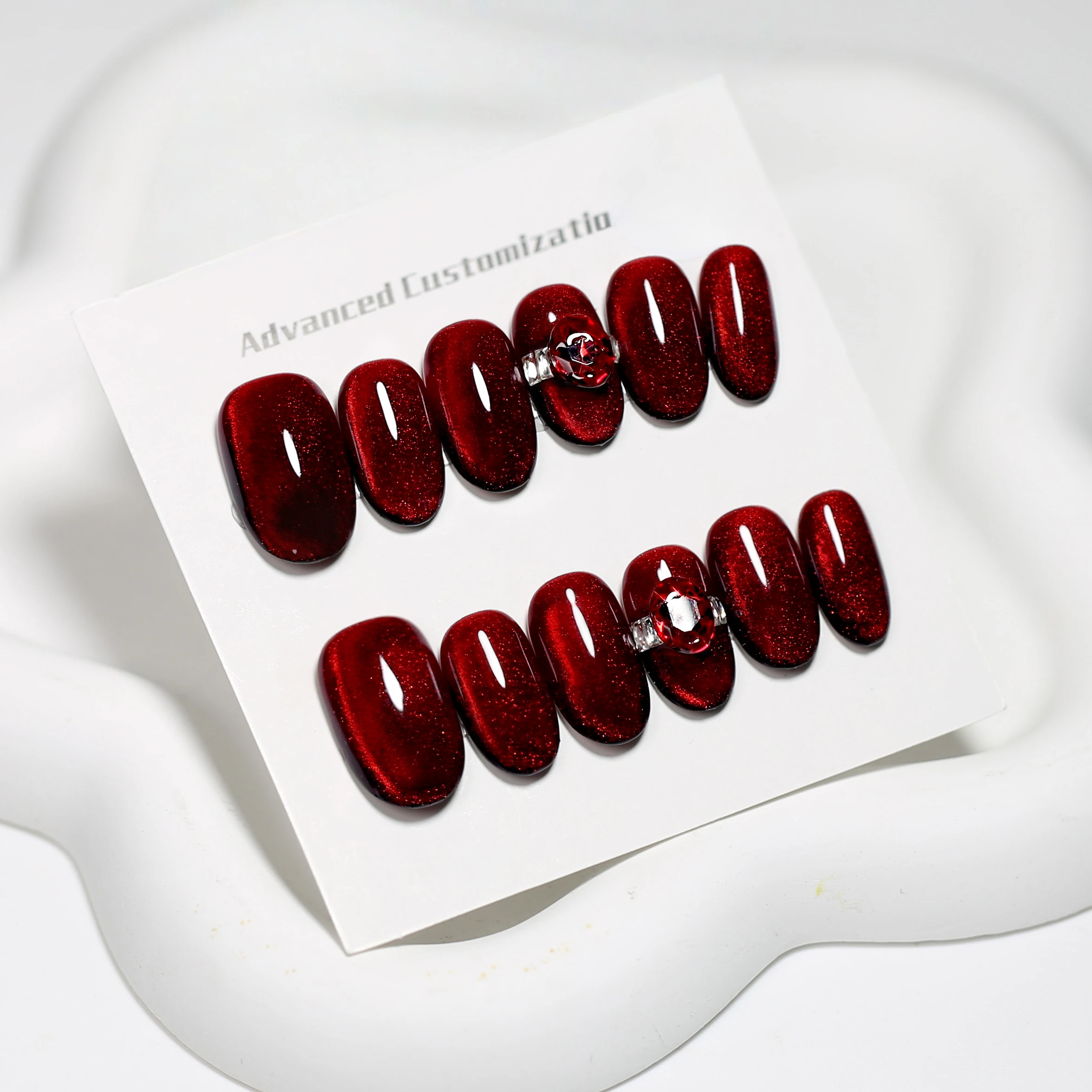 

12pcs/bag Short Oval Medium Coffin Tiny Round Ruby Red Moonlight Cat Eye Magnetic Handmade Press On Nails Detachable False Nail