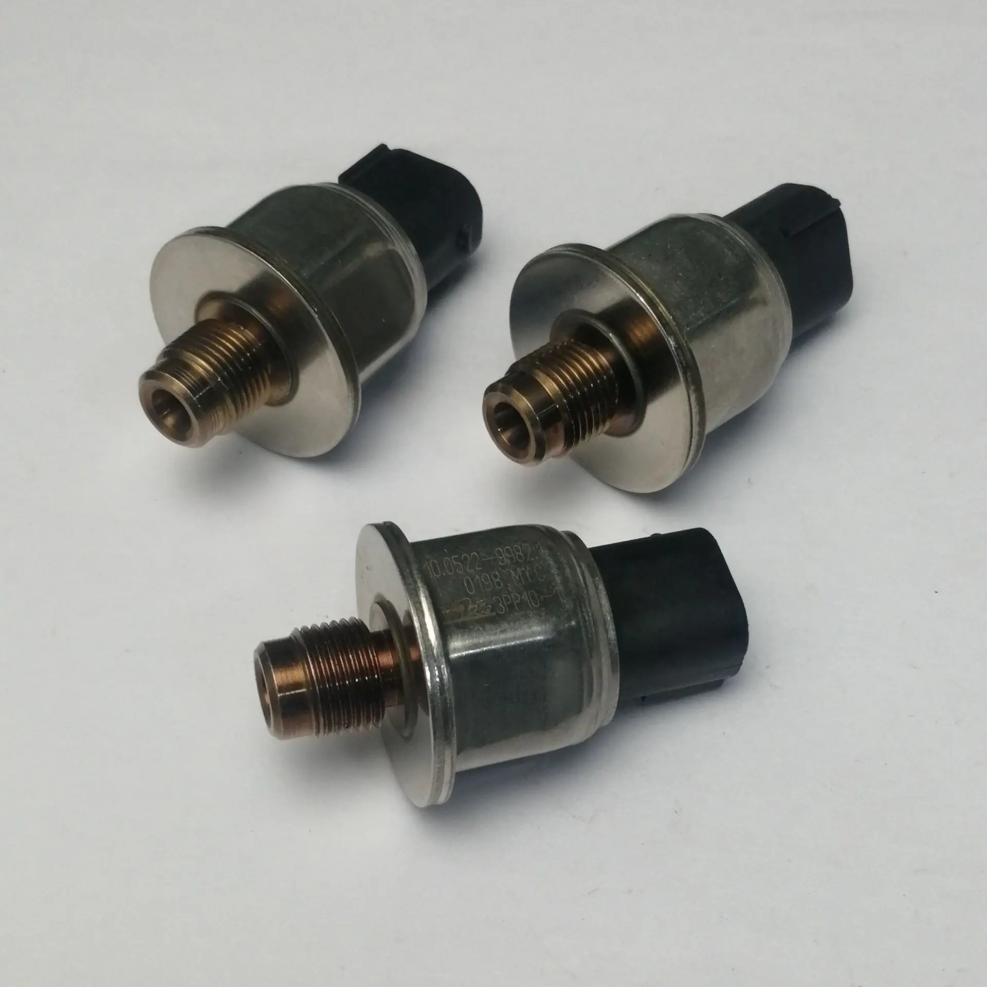 3PP10-1 3PP9-1 Passend für den Motor-Kraftstoffdruckschaltersensor