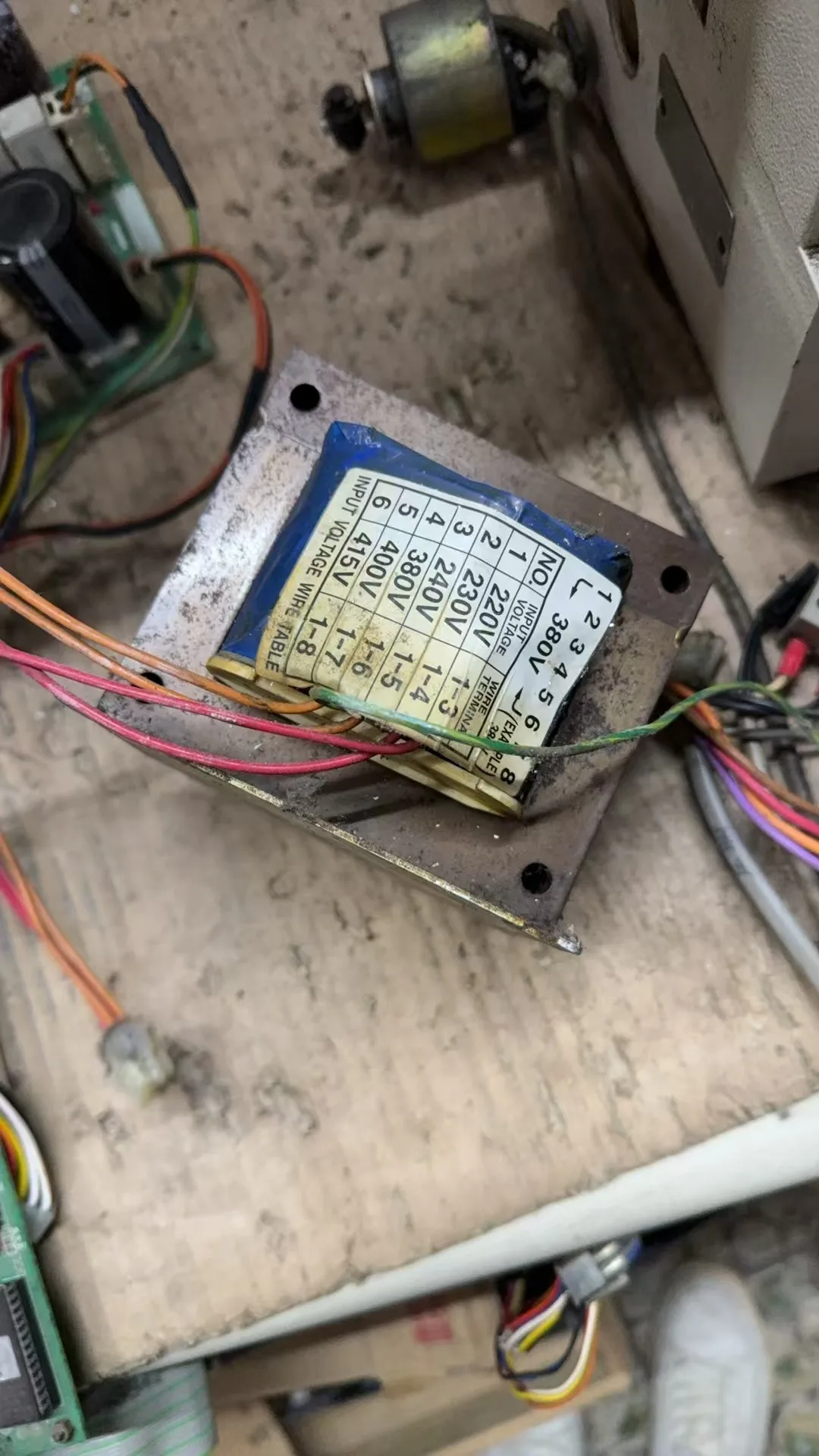 

1 шт. демонтажный трансформатор, аксессуары для промышленных швейных машин