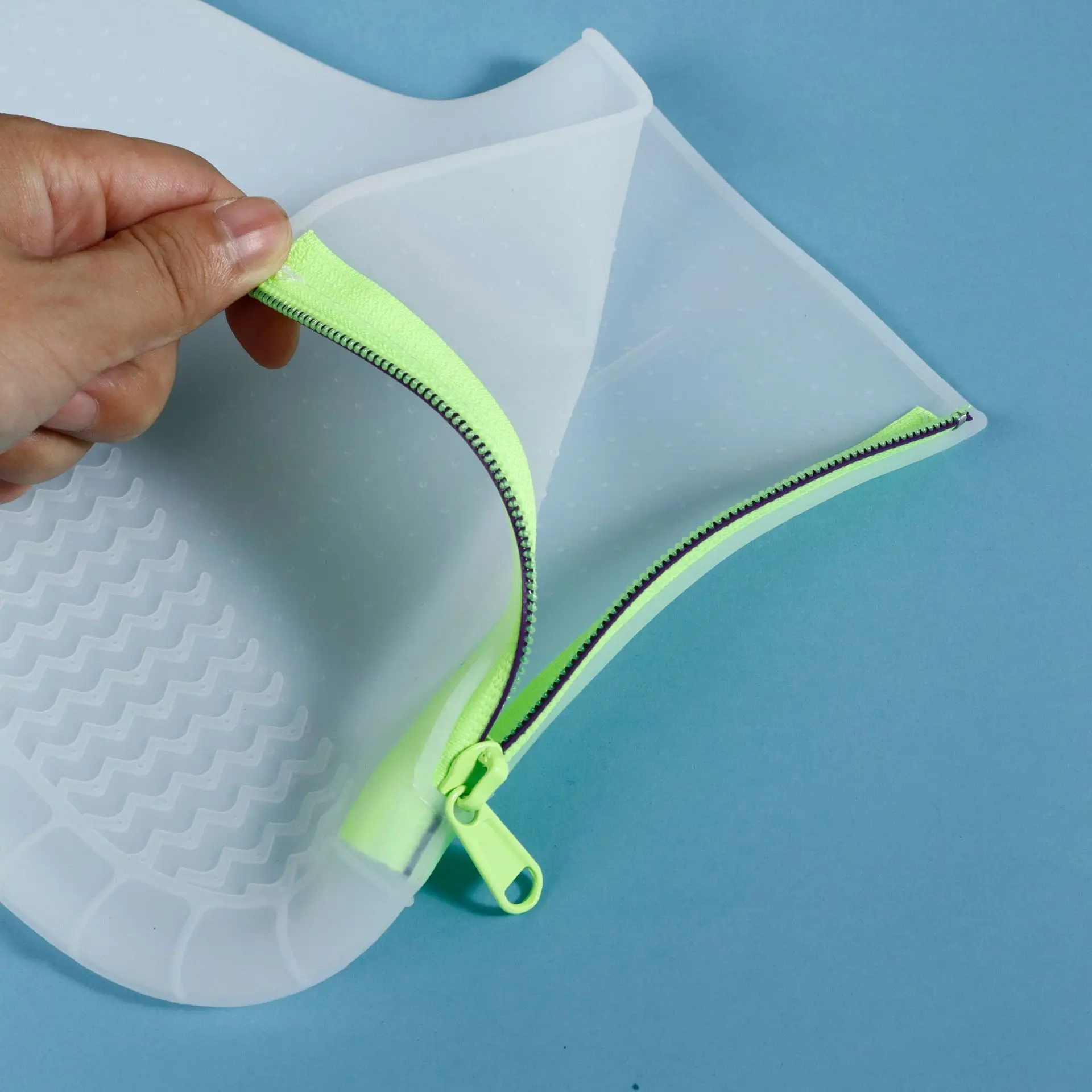 Women and men black cover shoes back zipper fly ankle shoe covers durable elasticity silicone galoshes overshoes