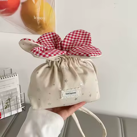 New Floral Crossbody Bags for Women Cute Grid Bucket Fashionable and Versatile Shoulder Bags with Star Pattern Phone Bag