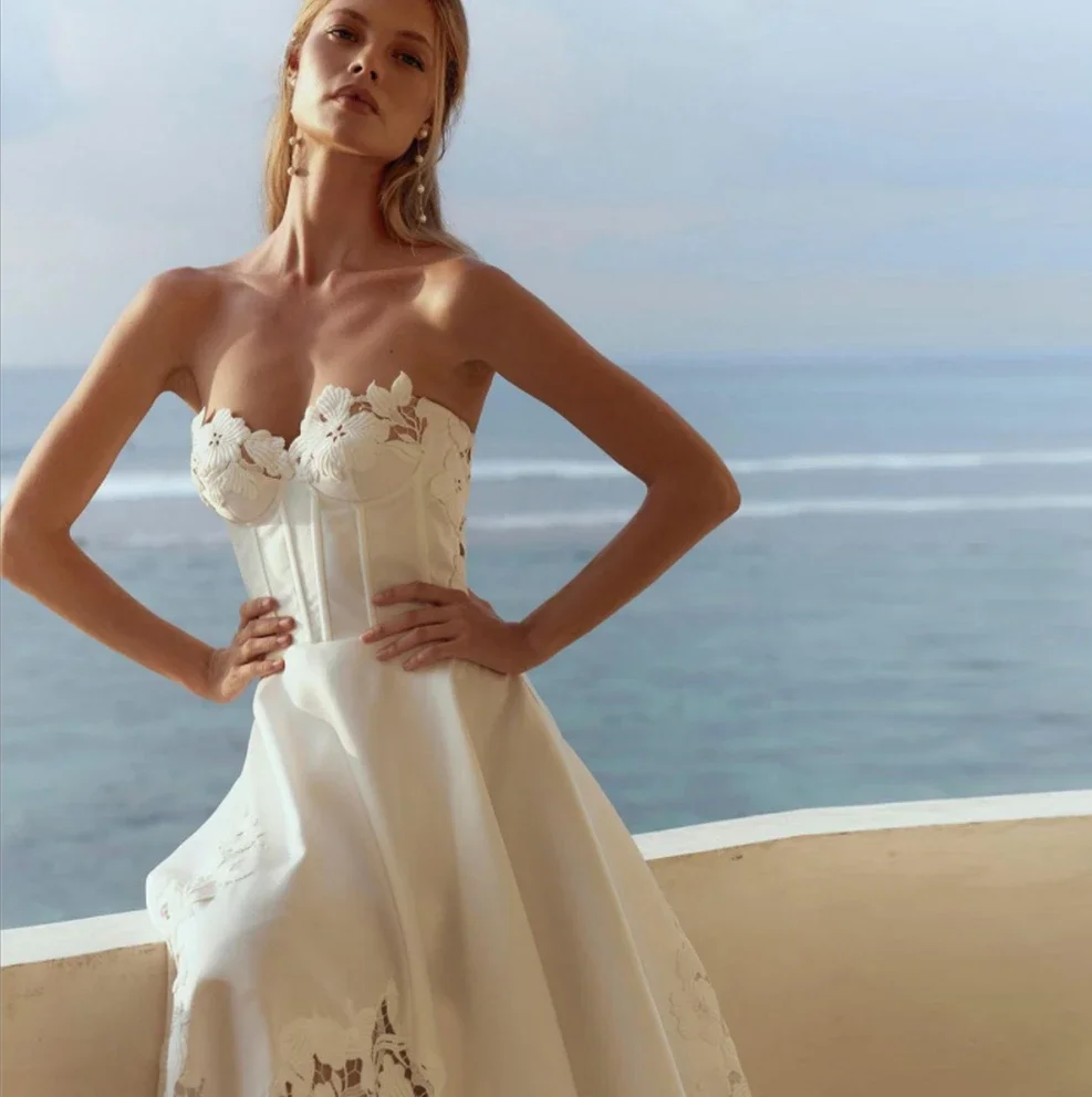 Customized  Elegant Wedding Dress  Women Illusion Lace Appliques Sleeveless Backless A-Line Long Tulle Bridal Gowns image 3