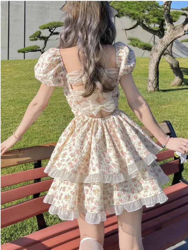 Small French Sweet Fashionable and Fresh Fragmented Flower Bubble Sleeve Dress Summer New Open Back Hollow Bow Design Dress MXYL