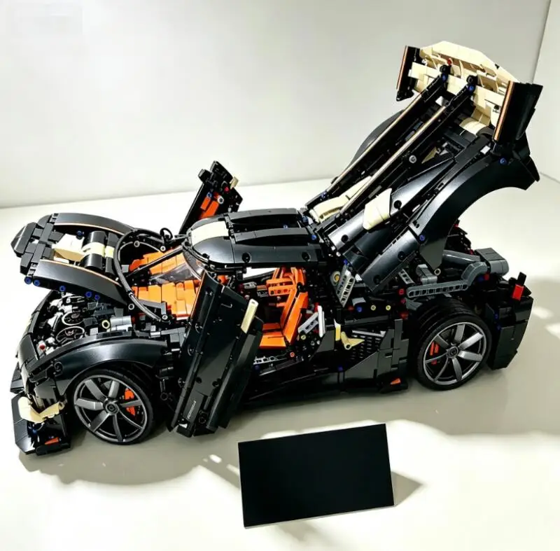4104pcs Collectible Technical Supercar with Linked Opening Doors Building Block Puzzle Model Birthday Gifts