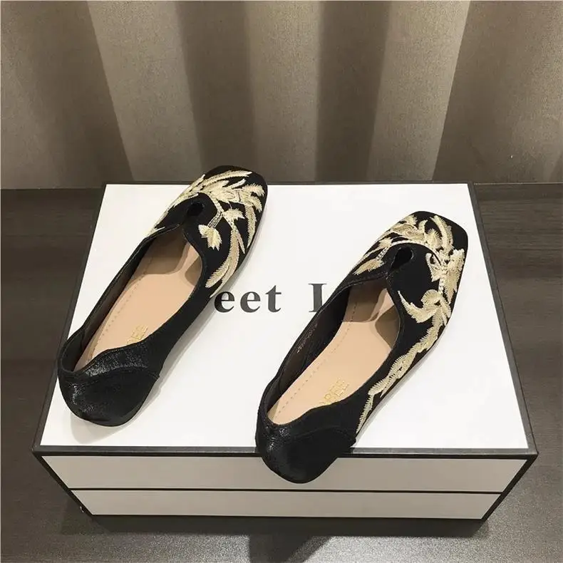 Low Heel Square Toe Lace-up Cuff Square Heel Shoes for Women 2024 Hot Sale Summer High Quality Embroidery Classics Ladies Shoes