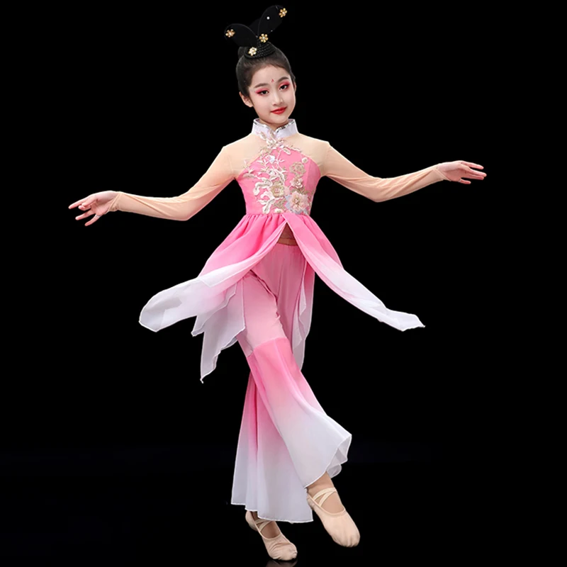 Klasyczne stroje narodowe Yangko, odzież sceniczna, dziewczęce, dziecięce, starożytne ludowe, wachlarze, parasole, taniec na placu, na scenę.