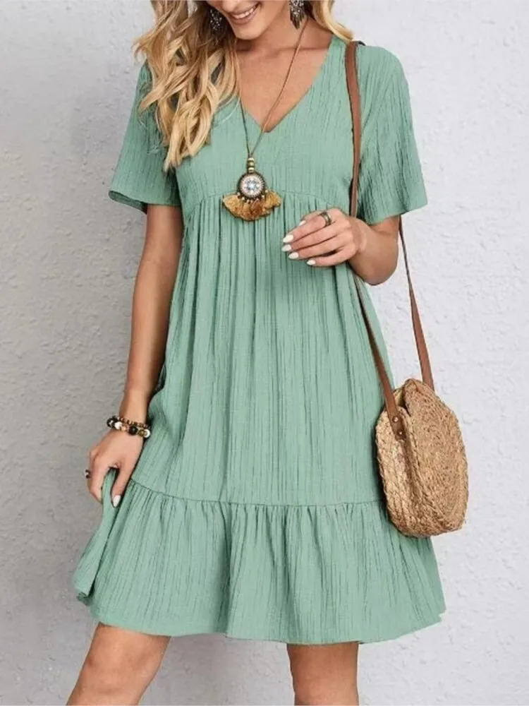 2025 Women's Fashionable V-neck Solid Color Pleated Dress Loose Casual Short-sleeved Waistband Flowing Elegant Knee-length Dress