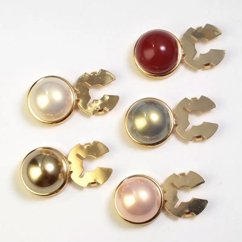 New 2pcs Elegant And Chic Metal Round Button Cufflink Clips, Round Shirt Cufflinks, Gold And Silver, Suitable For Shirt Cuffs.