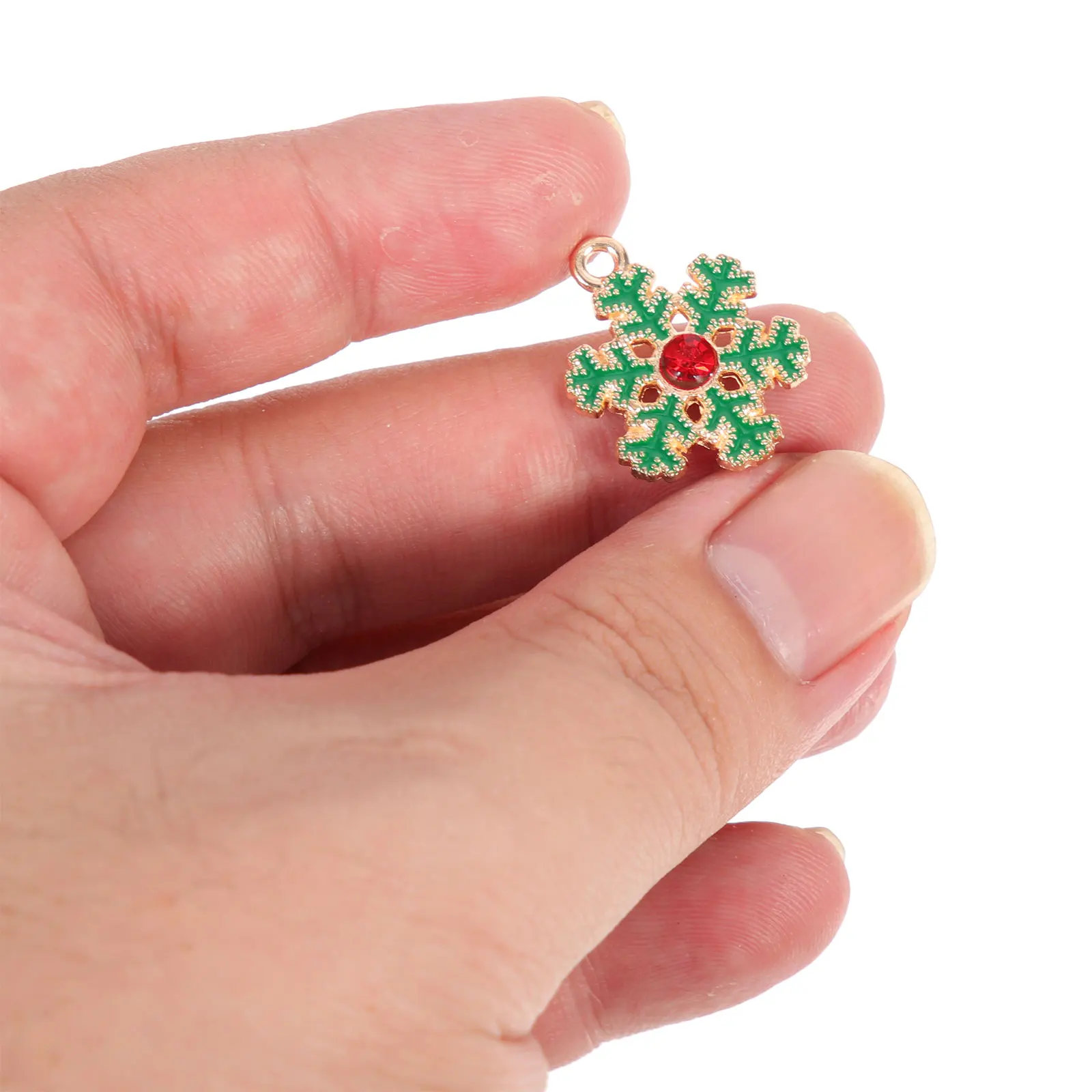 

Christmas Pendant Accessories Snowflake Charm DIY Jewelry High Quality Alloy Durable Bracelets Necklaces Gifts Christmas Gadgets