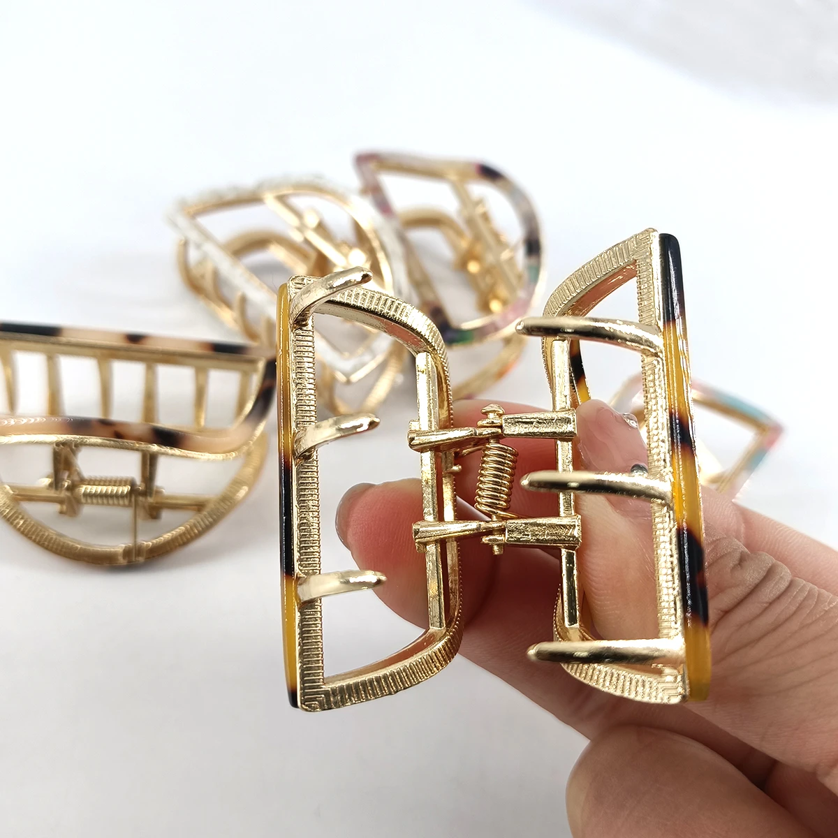 Pinzas para el cabello de 5cm, accesorios para el cabello a la moda, Mini pinza de horquillas de aleación de acetato de forma media redonda