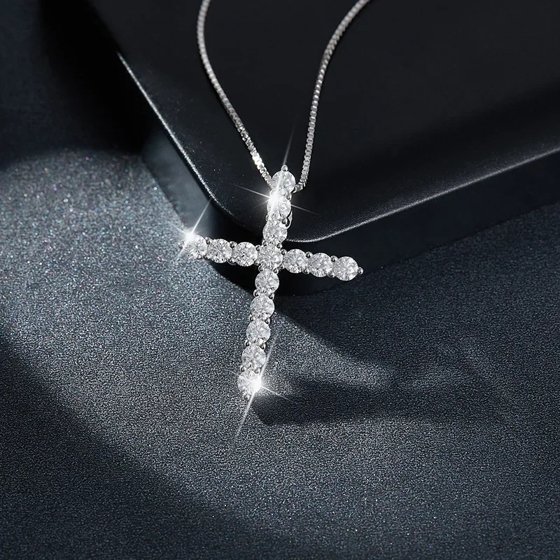 IsRainy Hip Hop Rock 100% 925 Sterling Silver Sparkling GRA Moissanite Diamond Cross Necklaces Fine Jewelry for Women Men Gift