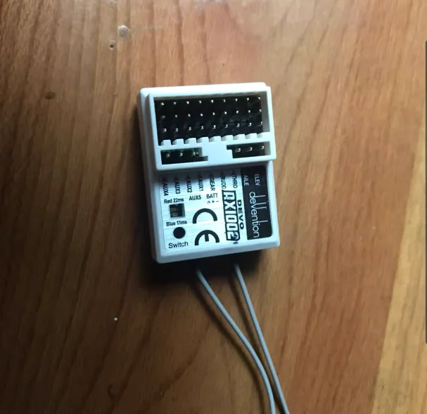 

Walkera RX1002 Receiver 10 CH Receiver For Walkera Devo 10 Suitable for : DEVO 6/7/ F7/8/10/12/12E/F12E Transmitter