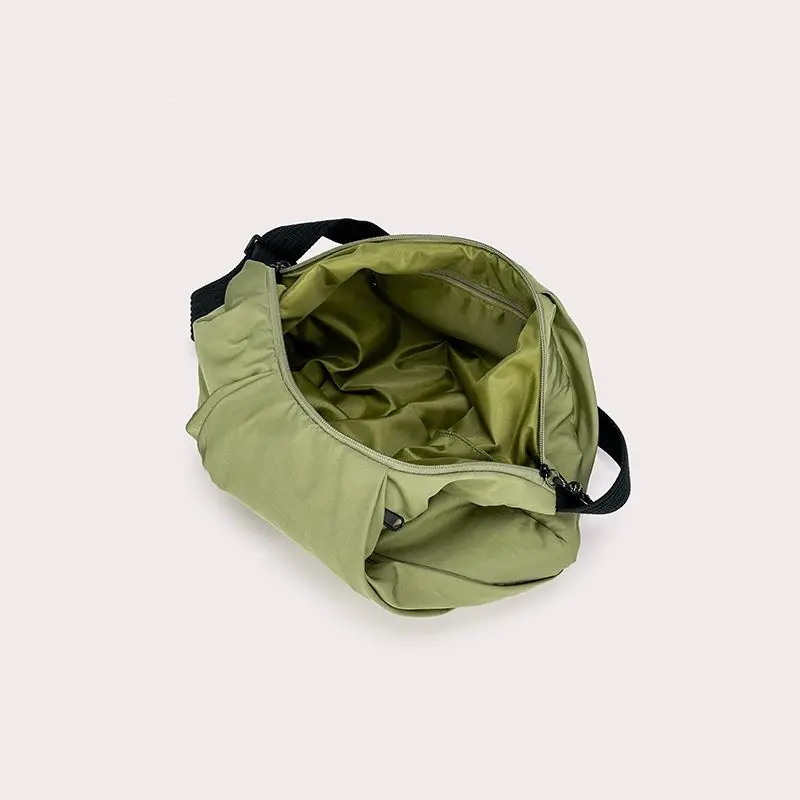 

Japanese Korean Versatile New Fashionable One Shoulder Cross Shoulder Bag Commuting Hobos Bags