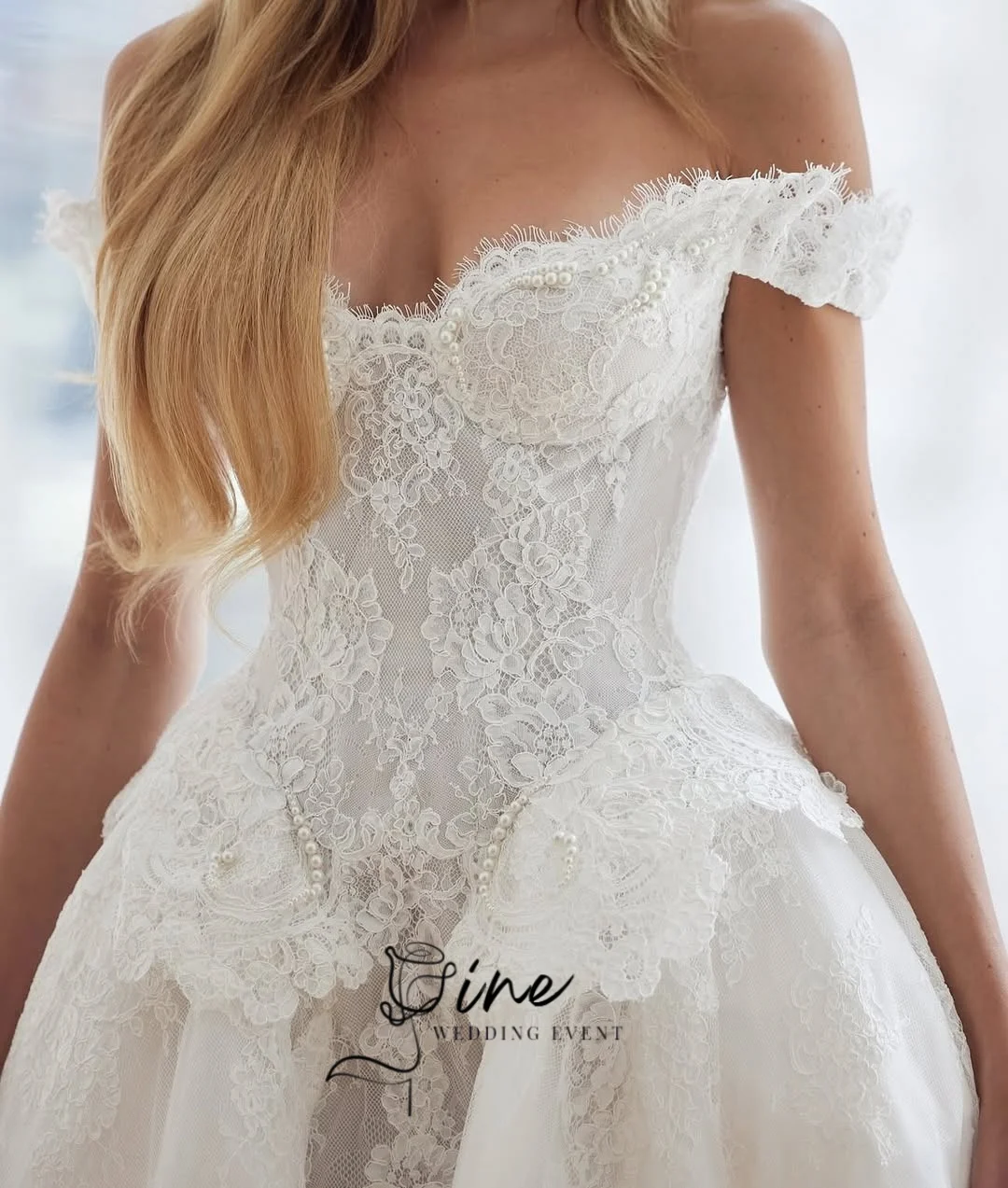 Oine  Luxury Wedding Dress 2026 Lace Corset Vestidos De Novia Sleeveless A-Line Off Shoulder Dresses For Bridal Gowns Customized image 3
