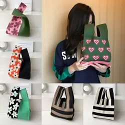 Borsa da polso lavorata a maglia borsa da donna borsa a tracolla Casual borsa a tracolla riutilizzabile da donna con cuore di fiore borsa tessuta