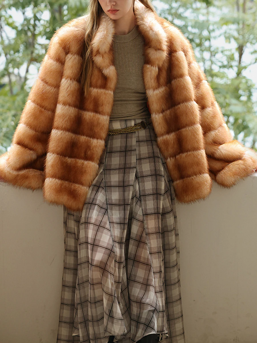 LIMO 2026 New Women Luxury Striped Faux Fox Fur Jacket Oversized Warm Winter Plush Coat