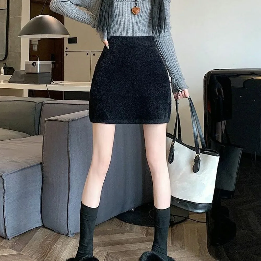 Peluche Imitation vison polaire jupe automne hiver rétro courte Mini jupes Ins épicé fille Style taille haute a-ligne jupe filles