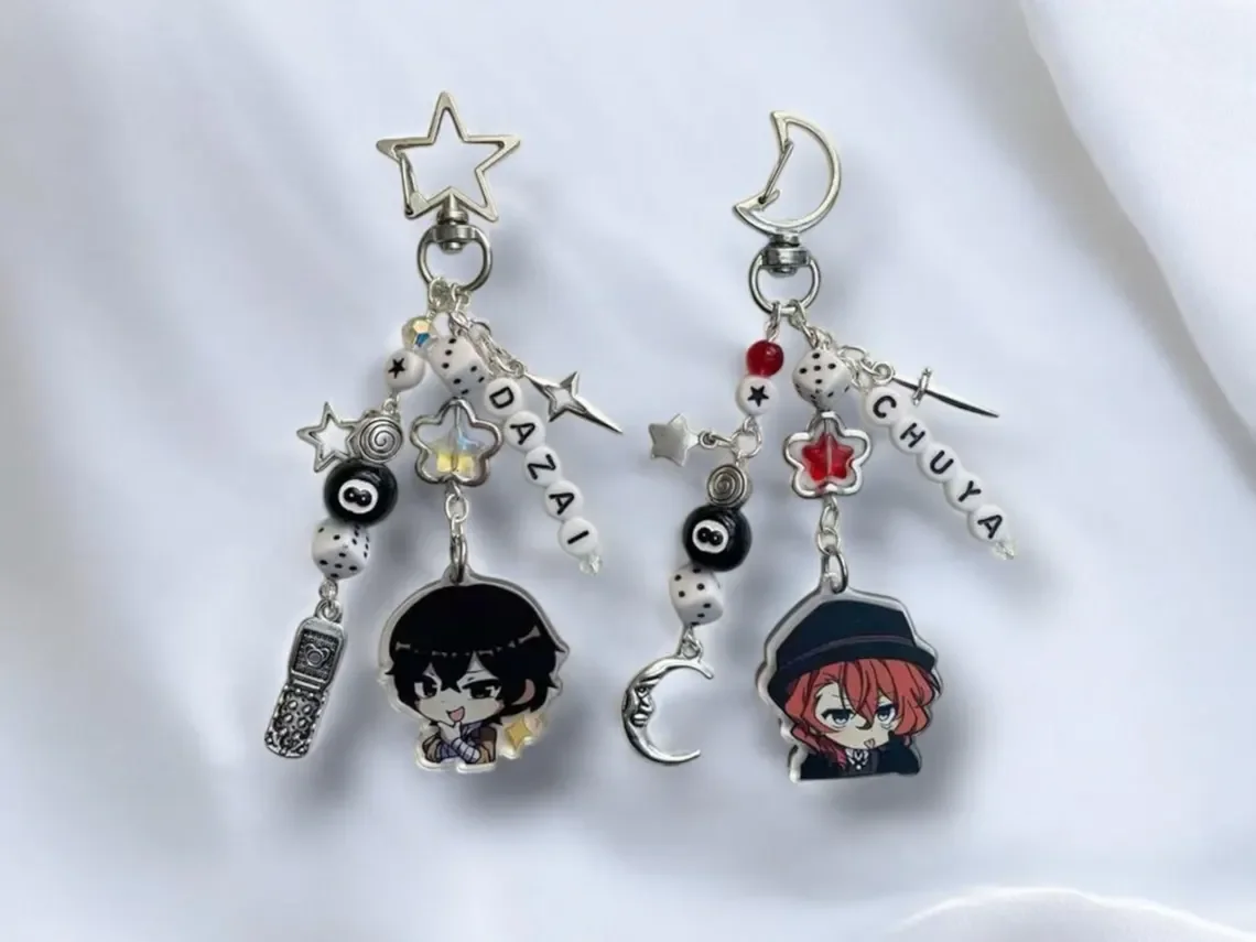 

Dazai Zhi&Chuuya Keychain | Bungou Stray Dogs Soukoku Inspiration Keychain | Anime Dual Charm Gift