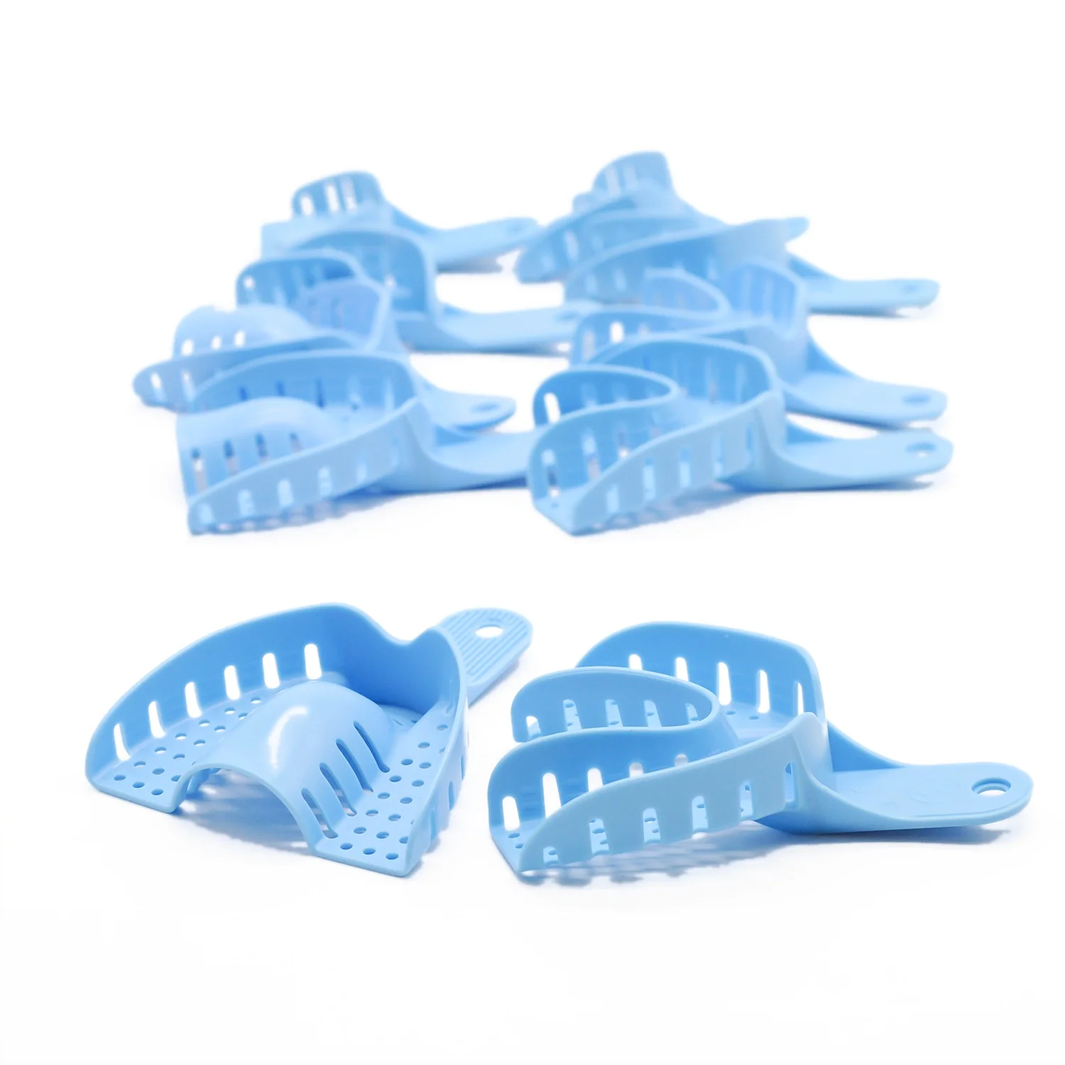 

‌ 10 шт., набор лотков для оттисков зубов, перфорированный пластиковый держатель для зубов из смолы, полноразмерный ассорти для лабораторной клиники, синий цвет