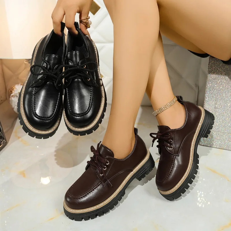 

2025 Hot Selling Plus Size Women's Shoes 41-43 Small Leather Shoes Women's Thick Sole Versatile Patent Leather Loafers