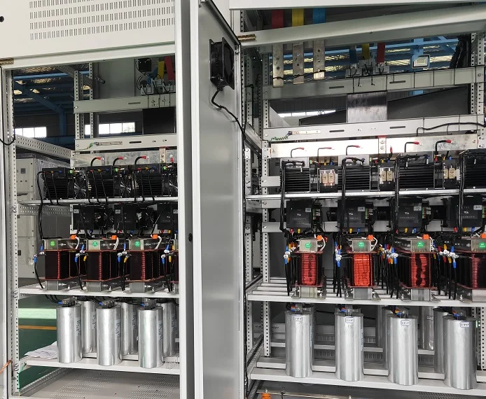 Low voltage capacitor bank for energy-saving power distribution equipment
