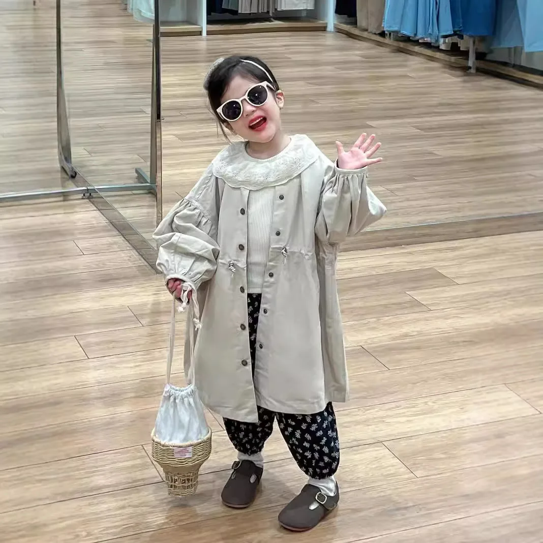 

Girls Coat 2024 Autumn New Childrens Clothing Girls Baby Retro Solid Color Floral Drawstring Trench Coat Both Sides Casual