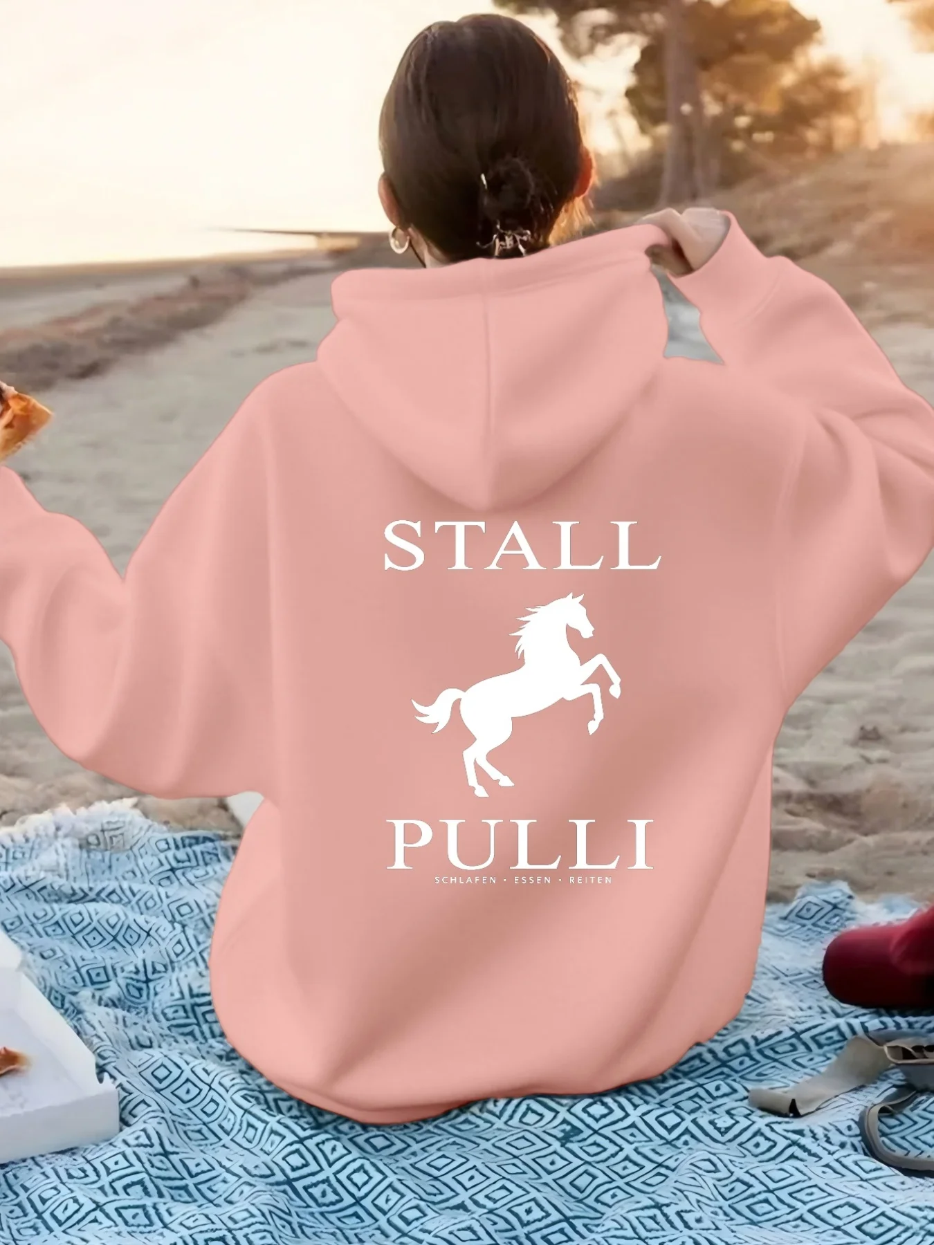 Women Fashion Casual Sports Hoodie Horse Jumping Pattern Back Print Long Sleeve Pullover Hooded