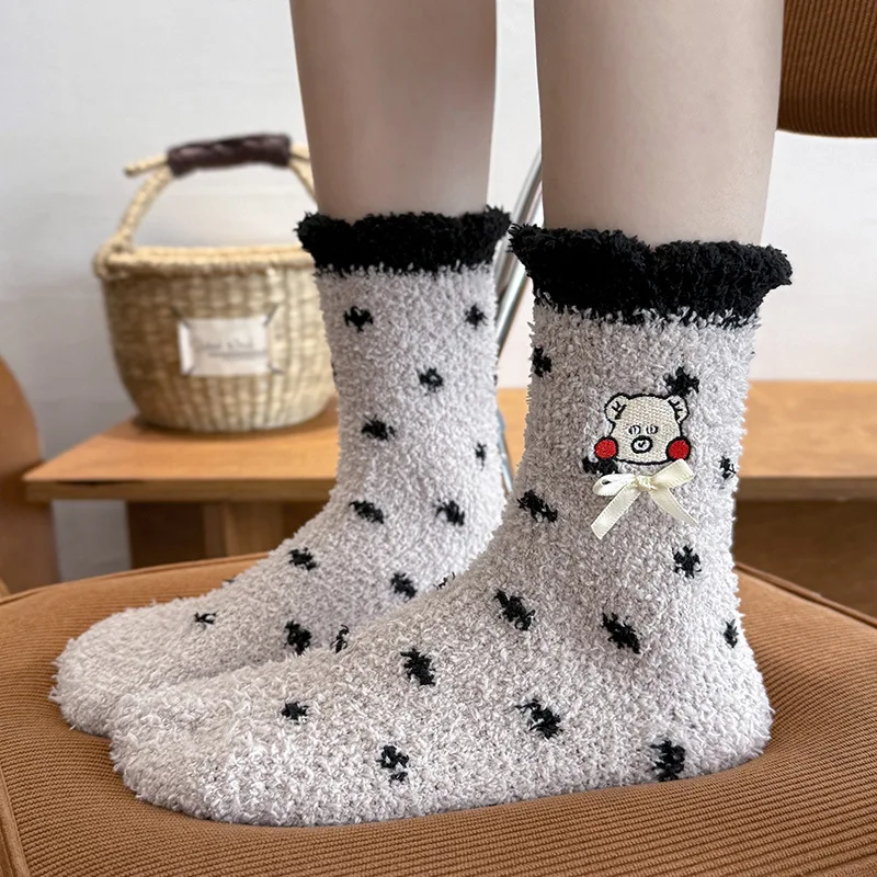Non-shedding Coral Fleece Thick Socks with Cartoon Embroidery for Warmth. Multi-color Bow Tie Floor Socks for Sleeping.