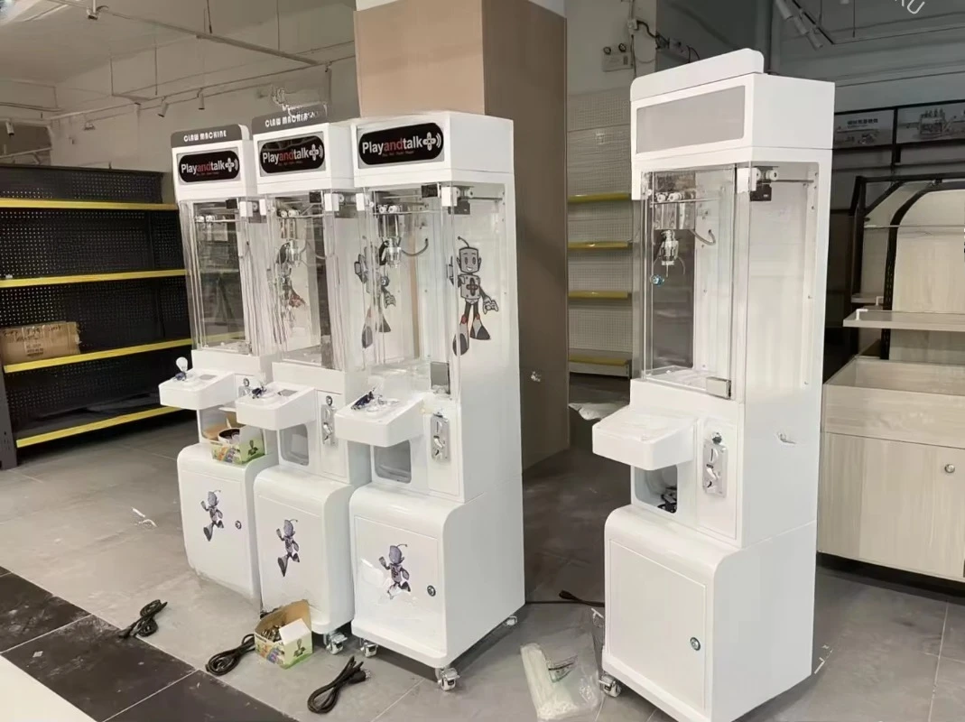 Mini Doll Grabbing Machine Arcade Prizes Doll Gifts Coin Game Machine Toys Plush Giant Small Doll Grabbing Machin