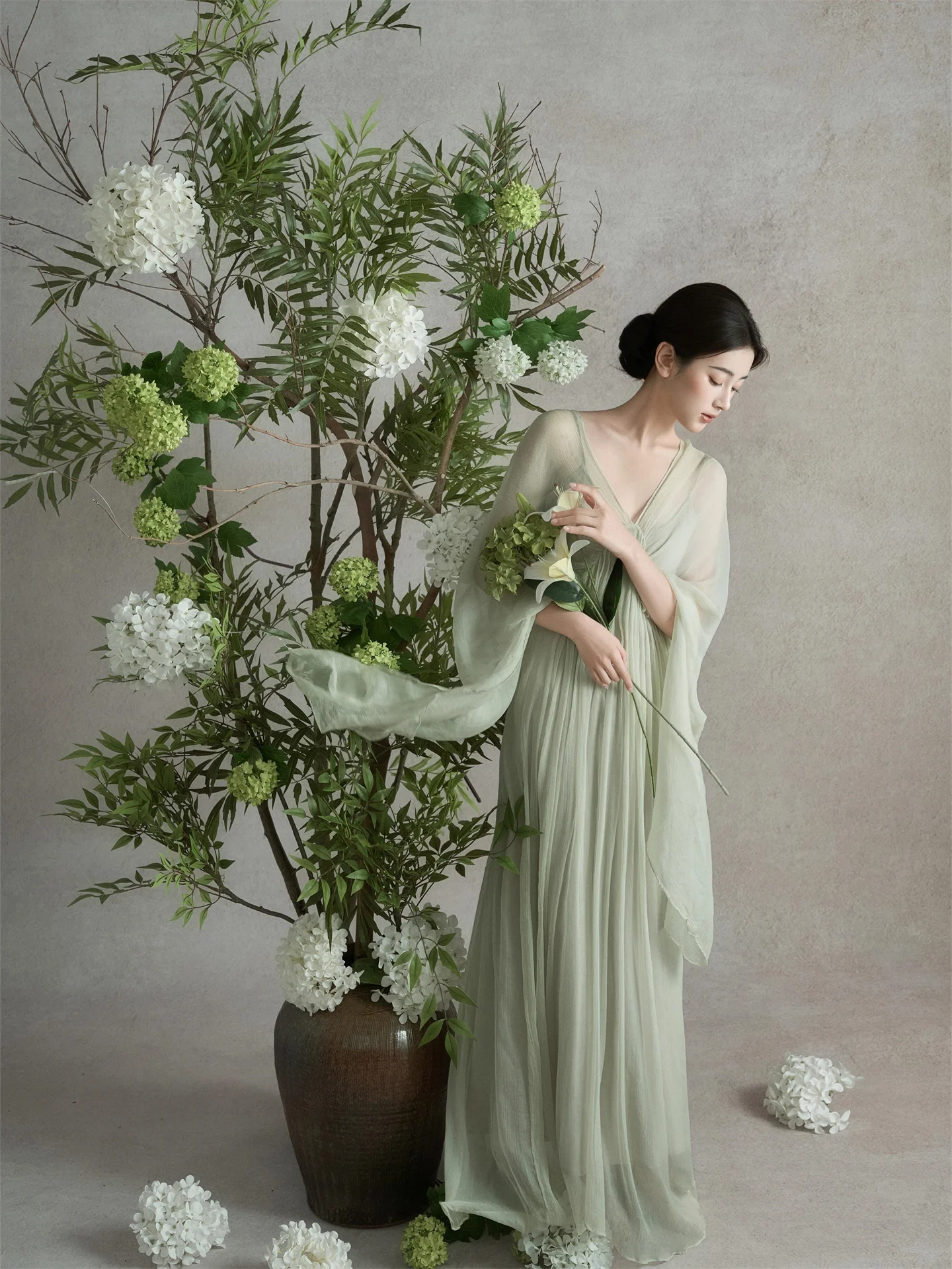 

New Arrival Studio Photoaphy Chinese Sle High Faion Dr Zen Inspired Art Photo Girl Cold Tone Photoaphy Clothing