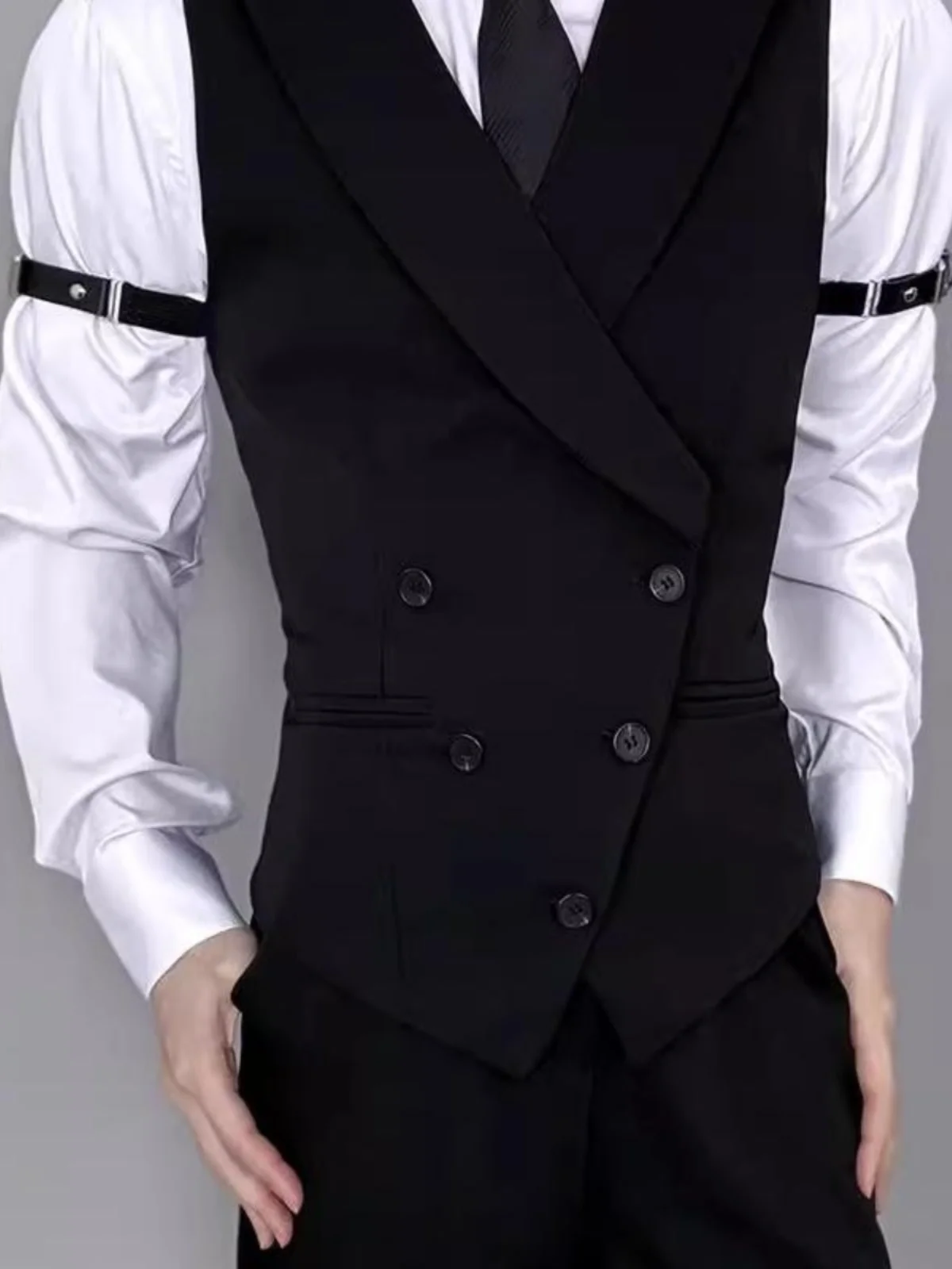 

Busin Casual Men's Waist-Cinching Vest Briti Sle Restrained Faion High-End Feelings Double-Buttoned Pure Color Suit ...