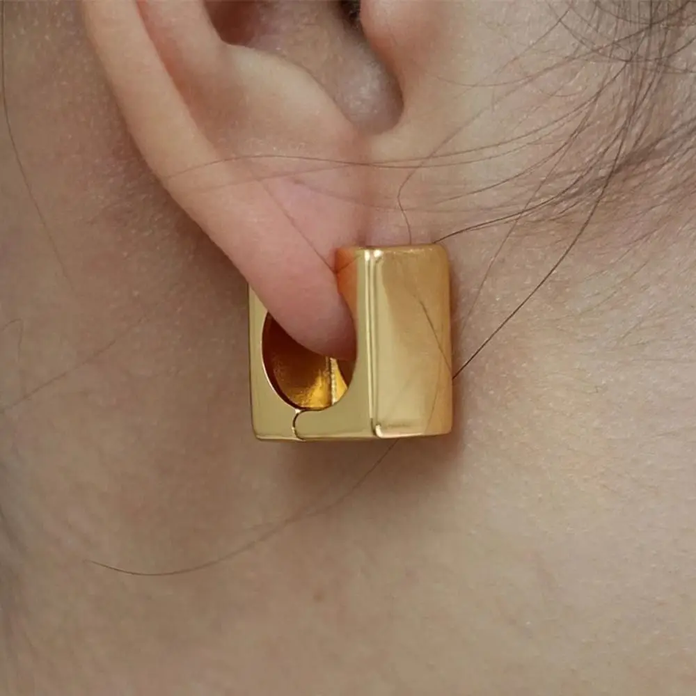 

Korean Style Square Geometric Ear Buckle Prevent Allergy Copper Hip Hop Square Earrings Punk Fashion Gold/Silver