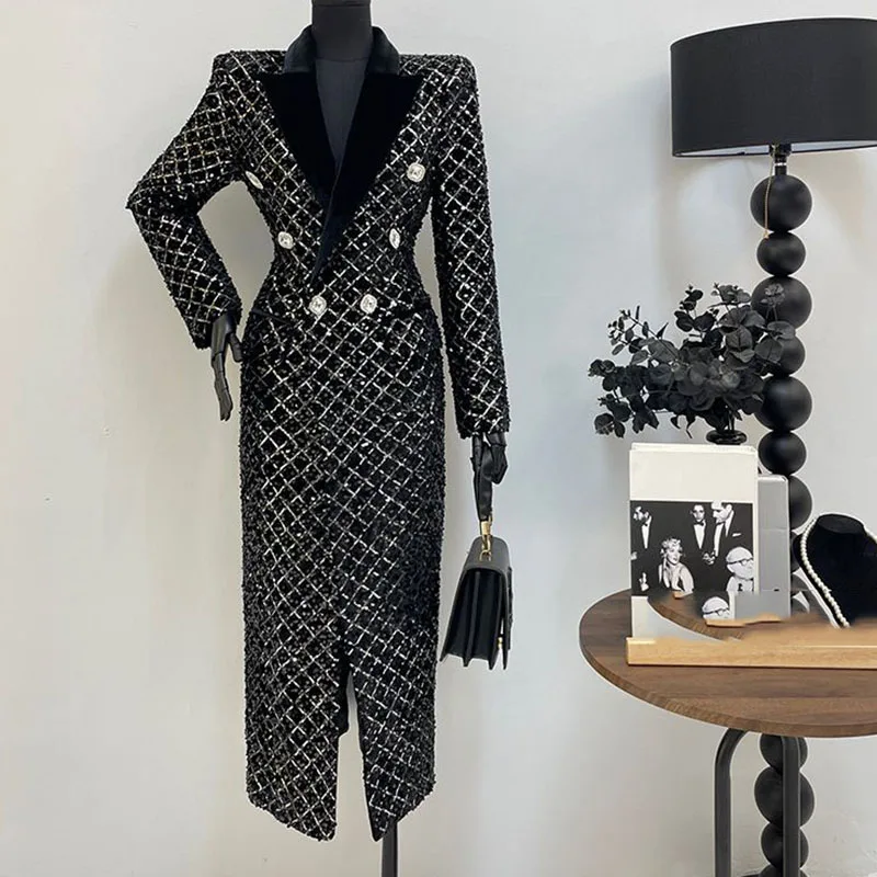 Black Sequined Thickened Women's Cotton Jacket 2025 New Winter Warm Elegant Fashionable Lapel High Quality Women Warm Coat H663