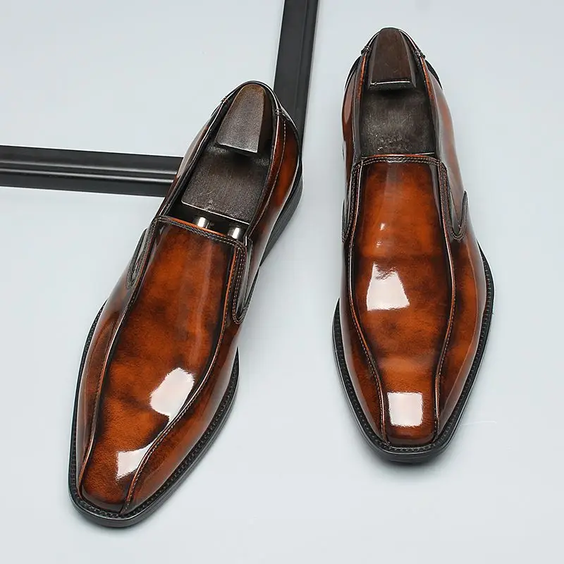 

2025 New Polished Leather British European Version Formal Leather Men's Glossy Foot Cover One Pedal Suit Debic Shoes